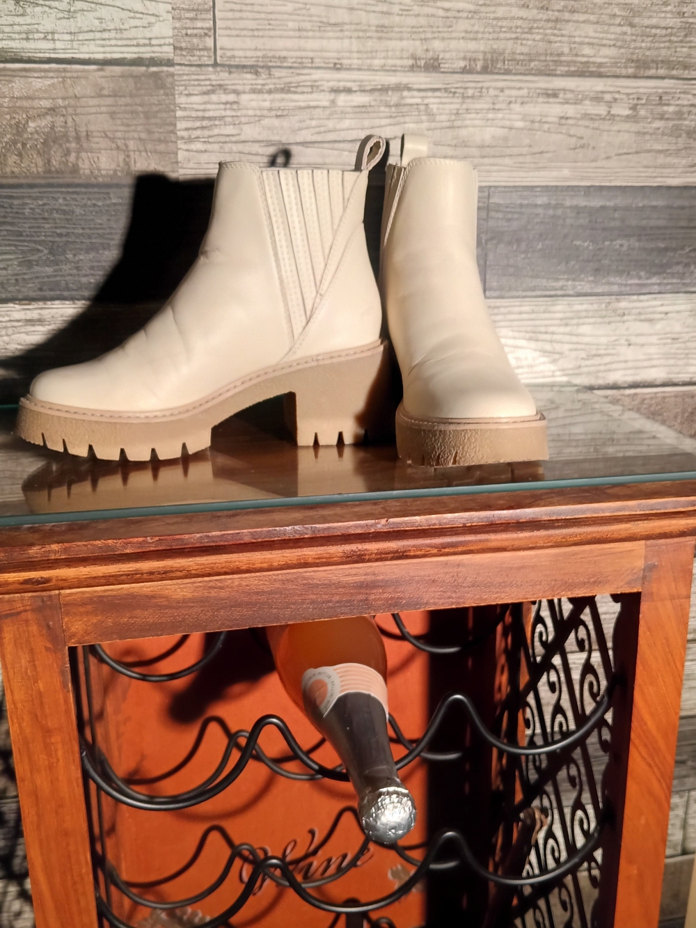 Dolce Vita Harte H2O Waterproof Chelsea Lug Boots Ivory Leather 7.5